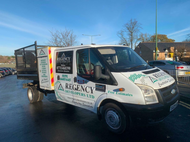 2009 Ford Transit 350 Cc Drw in White — image 1
