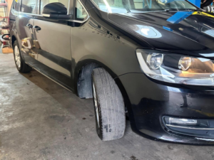 2016 Volkswagen Sharan 2.0 Tdi Bluemotion Tech Se Nav Euro 6 (s/s) 5dr in Black — image 4