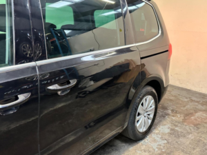 2016 Volkswagen Sharan 2.0 Tdi Bluemotion Tech Se Nav Euro 6 (s/s) 5dr in Black — image 6