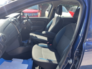 2015 Dacia Logan Mcv 0.9 Laureate Prime Tce 90 in Blue — image 3