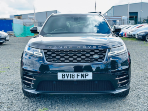 2018 Land Rover Range Rover Velar 2.0 D180 R-Dynamic S in Black — image 5