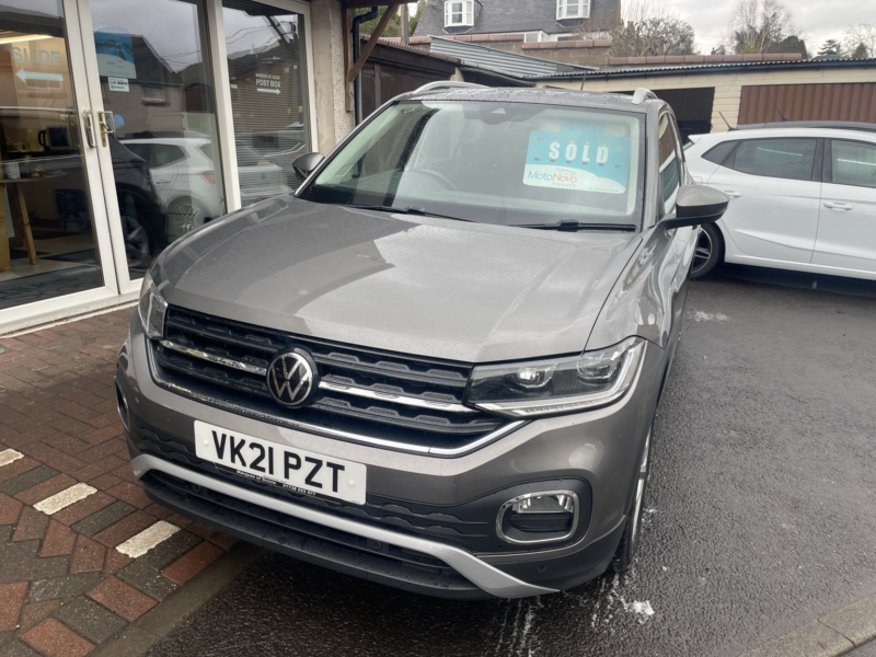 2021 Volkswagen T-Cross 1.0 Tsi Sel in Grey — image 1