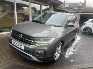 2021 Volkswagen T-Cross 1.0 Tsi Sel in Grey — image 2