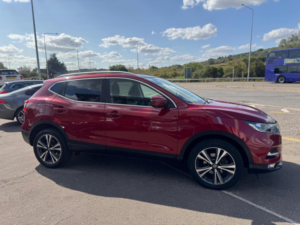 2018 Nissan Qashqai 1.5 Dci N-Connecta Euro 6 (s/s) 5dr in Red — image 6