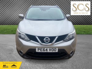 2014 Nissan Qashqai 1.2 Dig-T Tekna in Silver — image 2