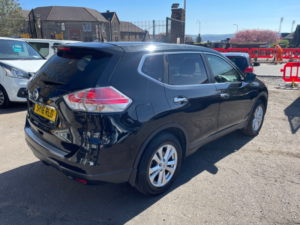 2016 Nissan X-Trail 1.6 Dci Acenta SUV 5dr Diesel Manual 4WD Euro 6 (s/s) (130 Ps) in Black — image 4