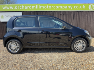 2017 Volkswagen Up! 1.0 Move Up! in Black — image 6