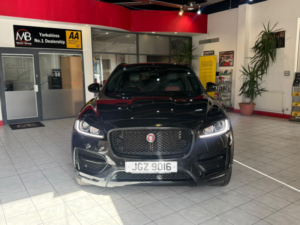 2018 Jaguar F-Pace 2.0 D240 R-Sport in Black — image 4
