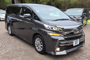 2015 Toyota Vellfire 2.5l Petrol-30 Series-Ulez/caz Pass-Free 48months Gold Warranty & 12months Aa Breakdown Cover. in Grey — image 2