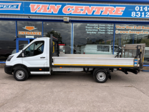 2022 Ford Transit 2.0 350 Ecoblue Hd Leader Dropside Flatbed 2dr Diesel Manual Rwd L4 Euro 6 130 Ps in White — image 4