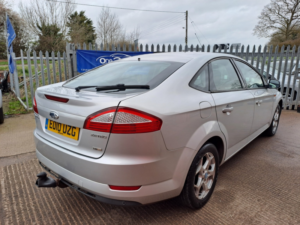 2010 Ford Mondeo 2.0 Tdci Zetec in Silver — image 5