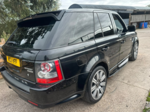 2011 Land Rover Range Rover Sport 3.0 Td V6 Autobiography Sport in Black — image 3