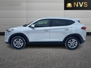 2015 Hyundai Tucson 1.7 Crdi Blue Drive Se Nav in Silver — image 4