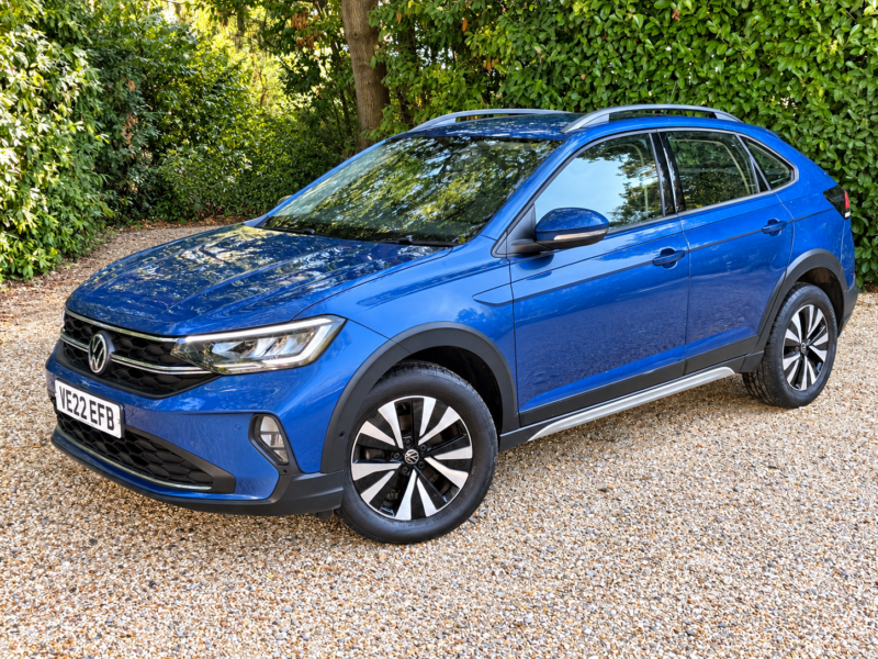 2022 Volkswagen Taigo 1.0 Tsi Life in Blue — image 1