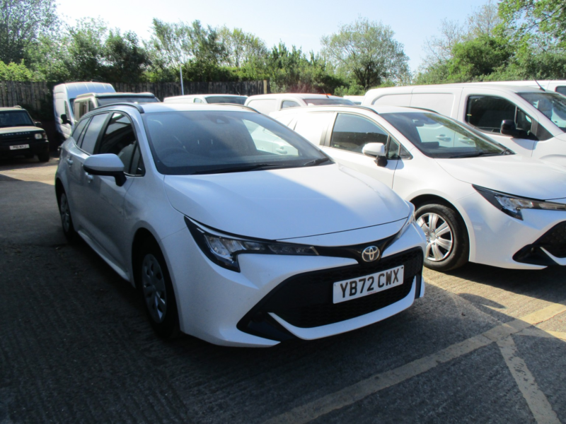 2022 Toyota Corolla 1.8 Vvt-H Petrol Commercial Van in White — image 1