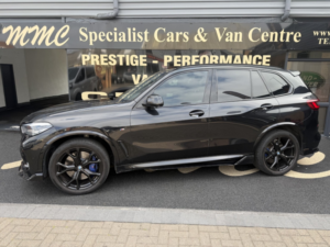 2019 BMW X5 3.0 X5 Xdrive30d M Sport in Black — image 3