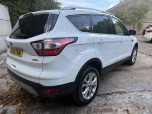 2018 Ford Kuga 1.5 T Ecoboost Titanium in White — image 5