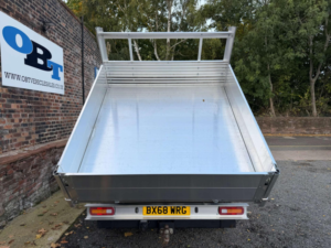 2018 Ford Ranger 2.2 Ranger Xl 4x4 Extra Cab Tipper Dropside Tdci 4WD 5dr in White — image 4