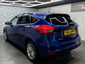 2017 Ford Focus 1.5 Tdci Zetec Edition Euro 6 (s/s) 5dr in Blue — image 4