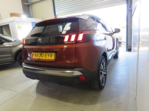 2020 Peugeot 3008 1.5 Bluehdi Allure Euro 6 (s/s) 5dr in Bronze — image 6
