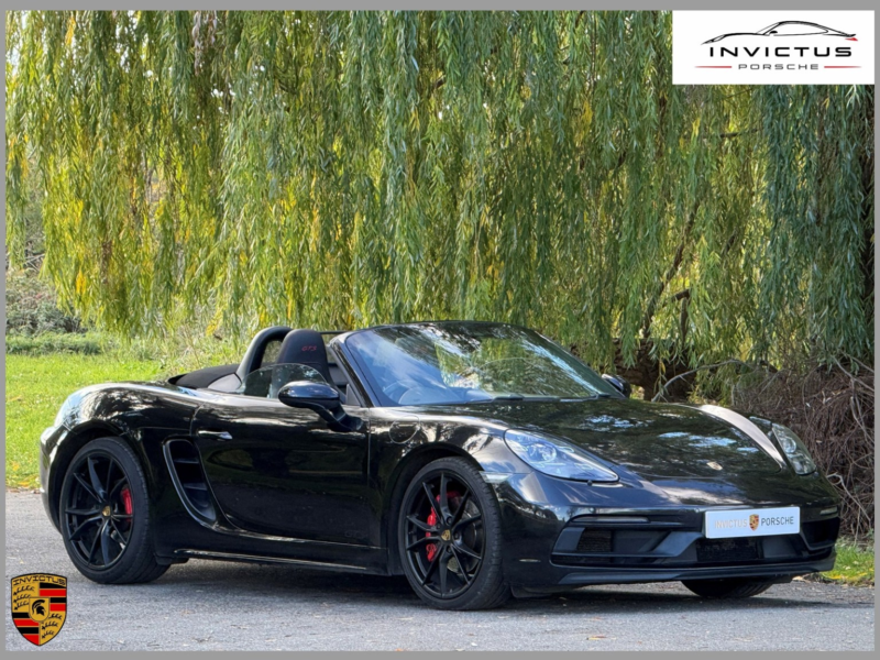 2018 Porsche 718 Boxster 2.5 T Gts in Black — image 1