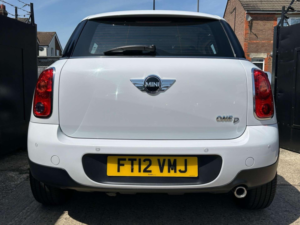 2012 MINI Countryman 1.6 One D Euro 5 (s/s) 5dr in Other — image 6