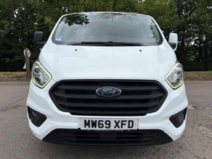 2020 Ford Transit Custom 2.0 320 Ecoblue Trend L1 H1 Euro 6 (s/s) 5dr in White — image 2