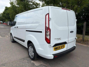 2020 Ford Transit Custom 2.0 320 Ecoblue Trend L1 H1 Euro 6 (s/s) 5dr in White — image 5