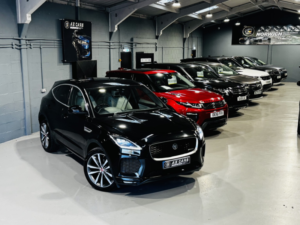 2019 Jaguar E-Pace 2.0 D180 R-Dynamic Hse in Black — image 2