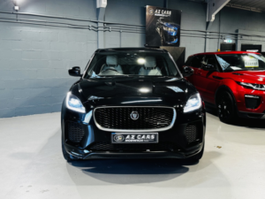 2019 Jaguar E-Pace 2.0 D180 R-Dynamic Hse in Black — image 4