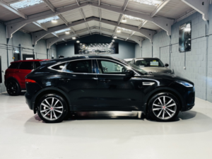 2019 Jaguar E-Pace 2.0 D180 R-Dynamic Hse in Black — image 6