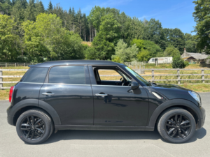 2013 MINI Countryman 2.0 Cooper Sd SUV 5dr Diesel Manual Euro 5 (s/s) (143 Ps) in Black — image 2