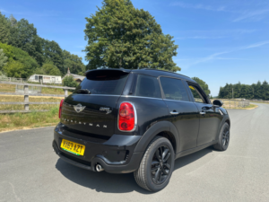 2013 MINI Countryman 2.0 Cooper Sd SUV 5dr Diesel Manual Euro 5 (s/s) (143 Ps) in Black — image 3