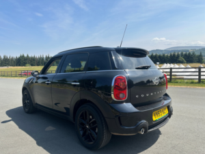 2013 MINI Countryman 2.0 Cooper Sd SUV 5dr Diesel Manual Euro 5 (s/s) (143 Ps) in Black — image 6