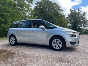 2016 Citroen Grand C4 Picasso 1.6 Bluehdi Vtr+ Euro 6 (s/s) 5dr in Silver — image 3