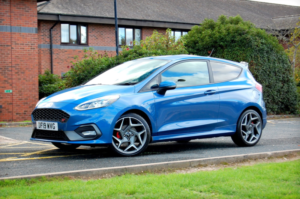 2019 Ford Fiesta St-3 1.5 3-Door - 29,600 Miles - Sync 3 Sat Nav, Camera, Recaro Seats - Fsh - Performance Blue in Blue — image 5