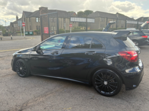 2016 Mercedes-Benz A Class 1.5 A180d Amg Line (premium) Hatchback 5dr Diesel Manual Euro 6 (s/s) (109 Ps) in Black — image 3