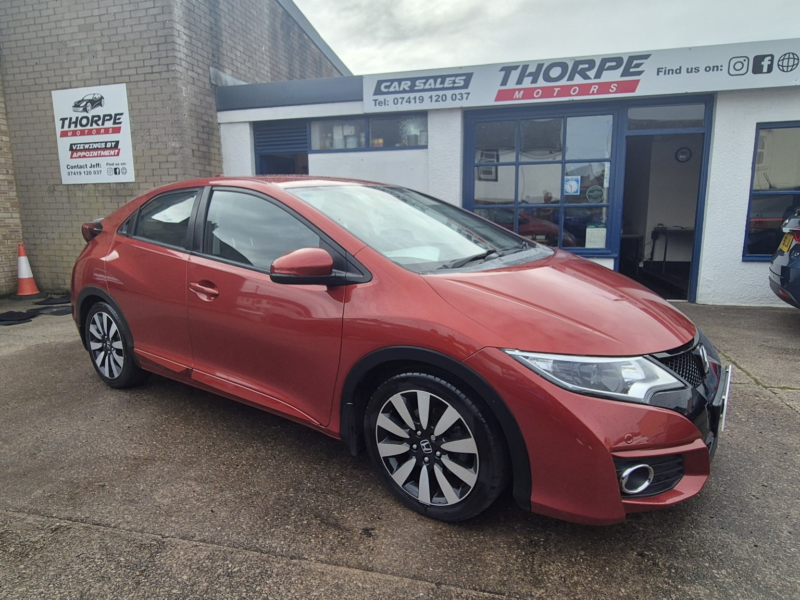 2015 Honda Civic 1.4 I-Vtec Se Plus in Red — image 1