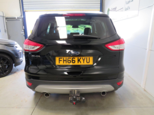 2016 Ford Kuga 2.0 Tdci Titanium X AWD Euro 6 (s/s) 5dr in Black — image 5