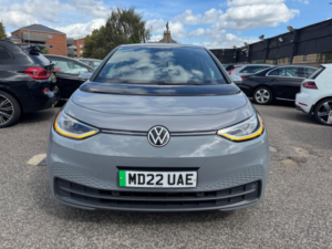 2022 Volkswagen Id.3 Pro Performance 58kwh Family Auto 5dr in Grey — image 4