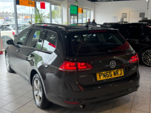 2016 Volkswagen Golf 1.6 Tdi Bluemotion Tech Match Edition in Grey — image 6