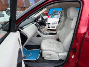 2014 Land Rover Range Rover Evoque 2.2 Sd4 Pure Auto 4WD Euro 5 (s/s) 5dr in Red — image 4