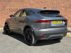2018 Jaguar E-Pace 2.0 D150 AWD Euro 6 (s/s) 5dr in Grey — image 5