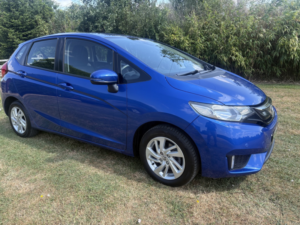 2016 Honda Jazz 1.3 I-Vtec Se in Blue — image 3