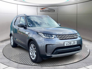 2019 Land Rover Discovery 2.0 Si4 Hse Auto 4WD Euro 6 (s/s) 5dr in Grey — image 4