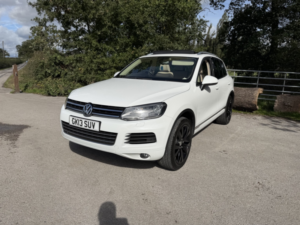 2013 Volkswagen Touareg 3.0 Tdi V6 Bluemotion Tech Se in White — image 4