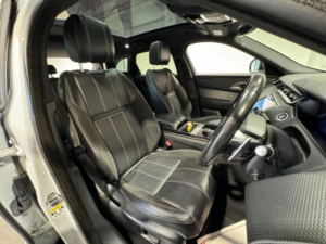 2017 Land Rover Range Rover Velar 2.0 D240 R-Dynamic Se Auto 4WD Euro 6 (s/s) 5dr in White — image 3