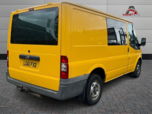 2011 Ford Transit 2.2 Tdci 300 Duratorq in Yellow — image 5