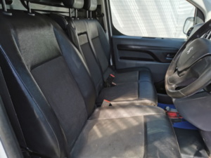2021 Peugeot Expert 2.0 Bluehdi 1400 Professional in White — image 5