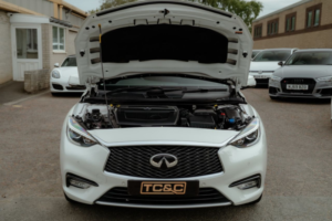 2016 Infiniti Q30 2.2d Premium Hatchback 5dr Diesel Dct AWD Euro 6 (s/s) (170 Ps) in White — image 5